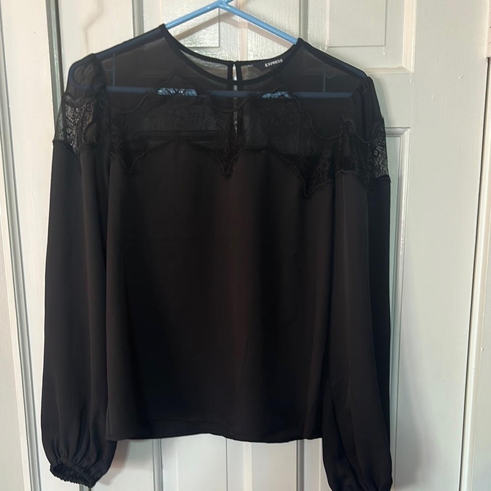Express black with lace size, small long sleeve blouse